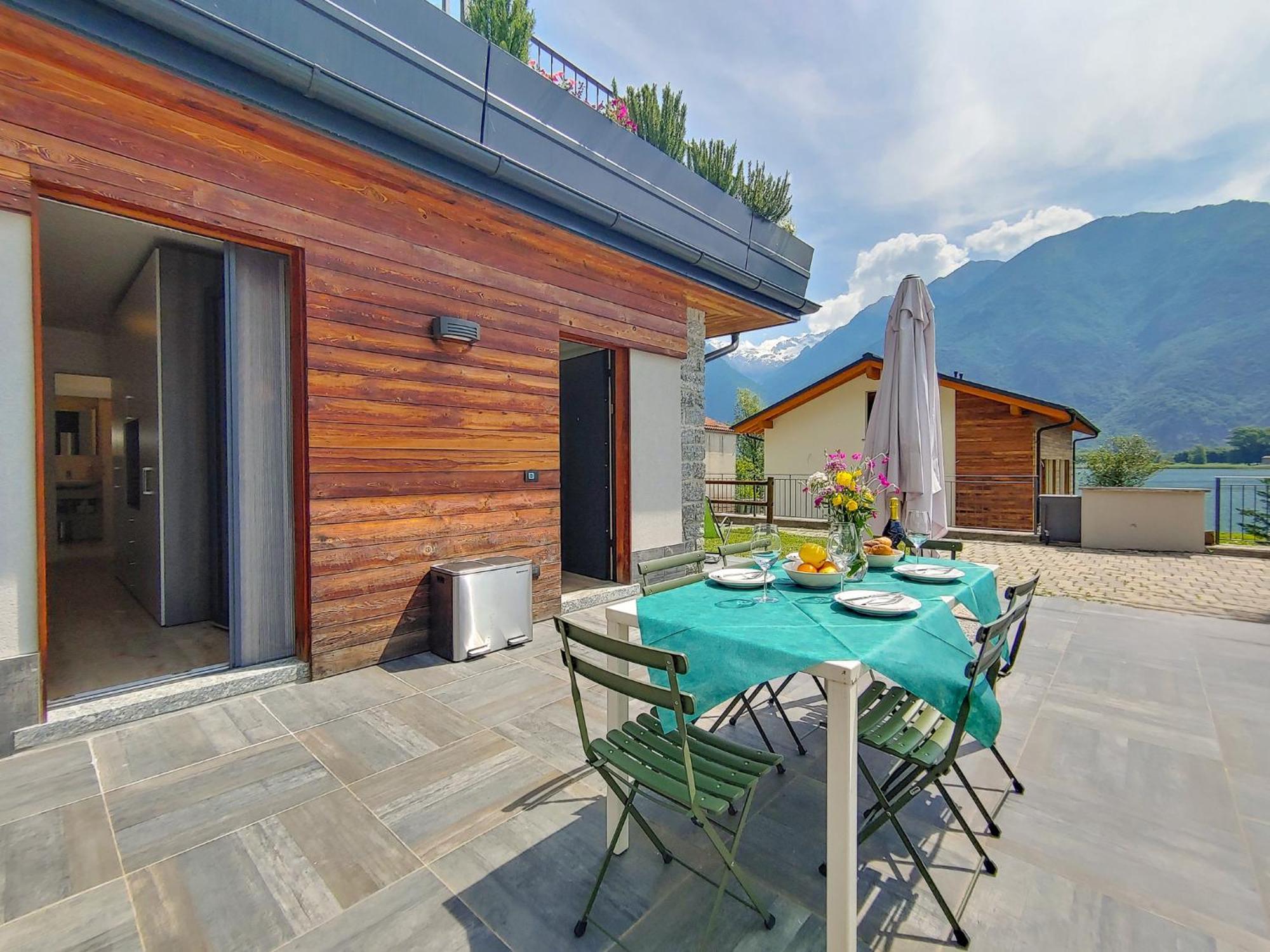 Dascio Emotion Ferienwohnung Mit Terrasse Am See Eksteriør bilde