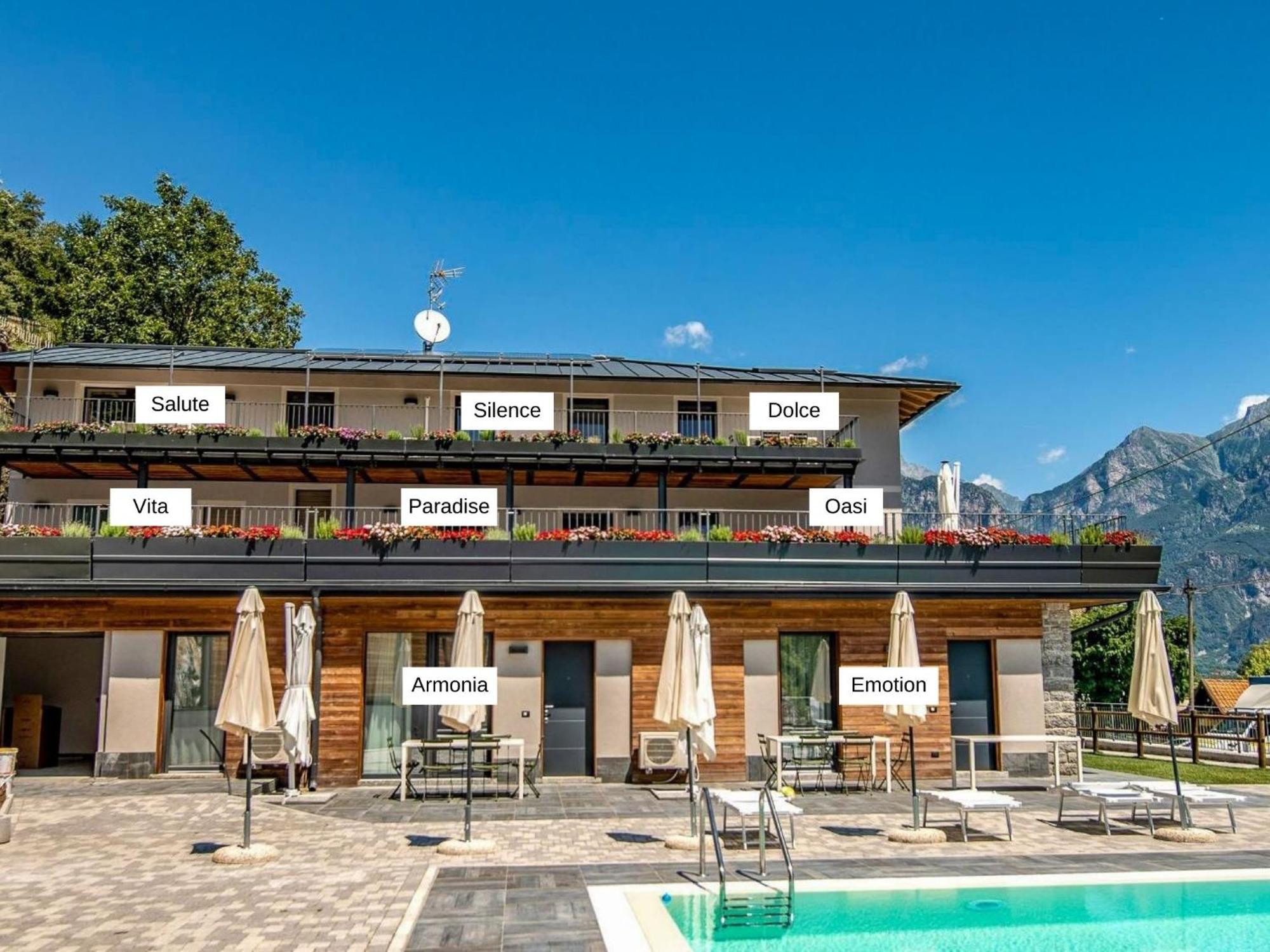 Dascio Emotion Ferienwohnung Mit Terrasse Am See Eksteriør bilde